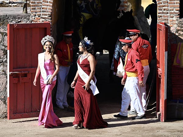 Las reinas de las fiestas