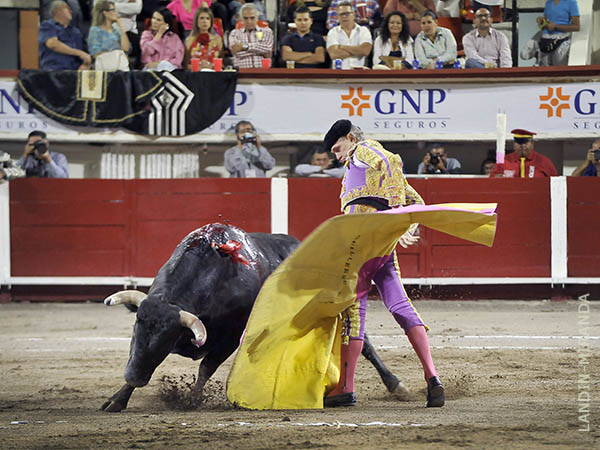 Guillermo Alb�n, primer espada