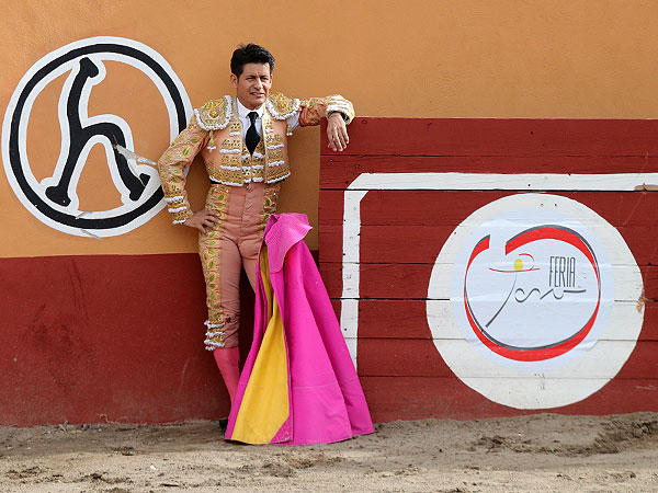 Esperando la salida del tercero