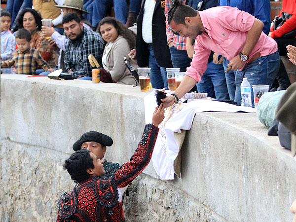 La primera oreja en este cortijo