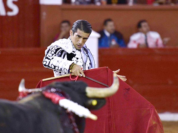 El enga�o por delante