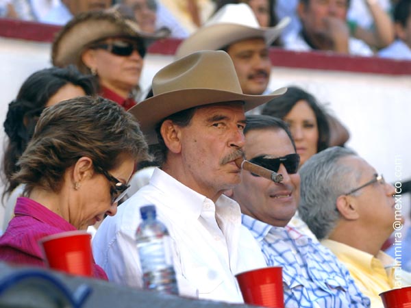 Vicente Fox en el palco Oficial