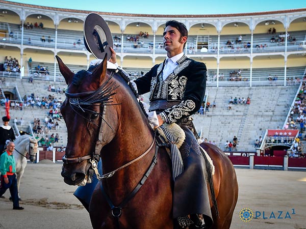 Roberto Armend�riz