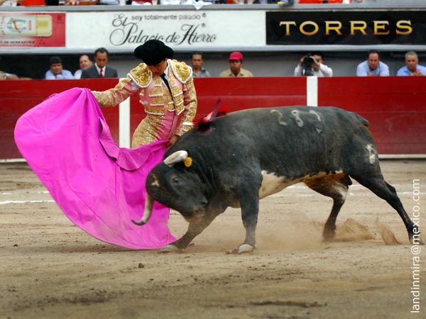 El capote de Juan Chvez