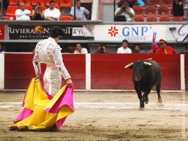 Se arranc� de largo