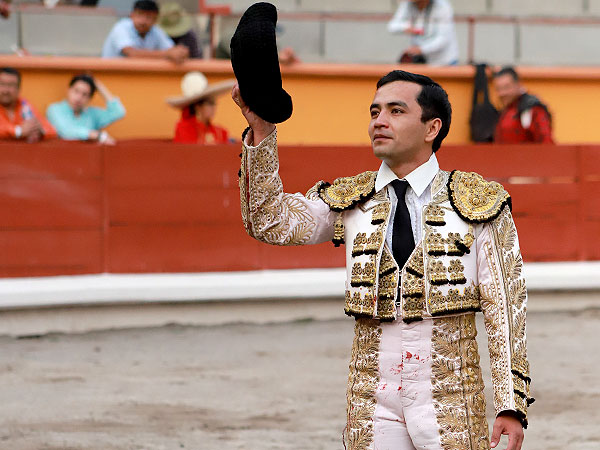 Ovacionado con fuerza