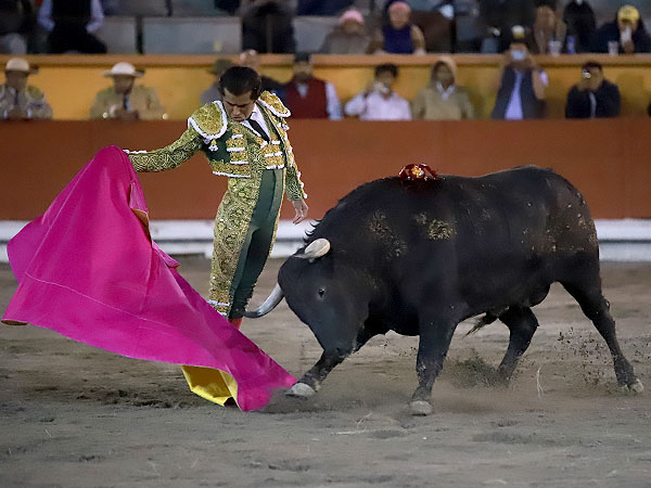 Joselito con el sexto