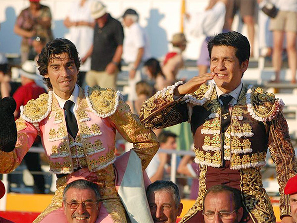 A hombros, con Curro D�az