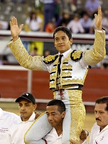 Salida hombros legtima