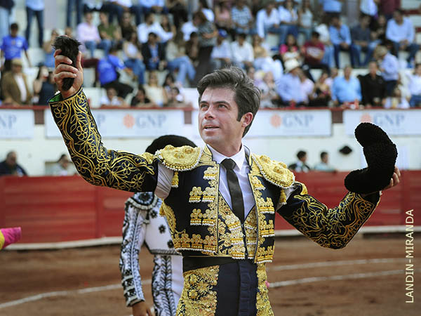 La primera, ganada a ley