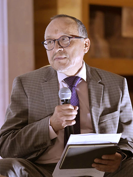 El Dr. Juan Jos� P�rez Veyna