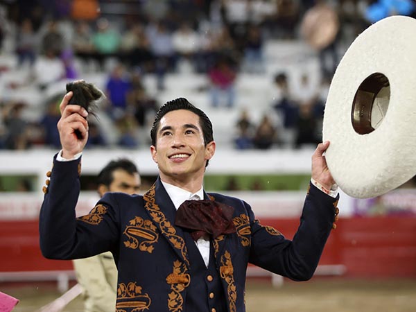 Oreja para Armillita