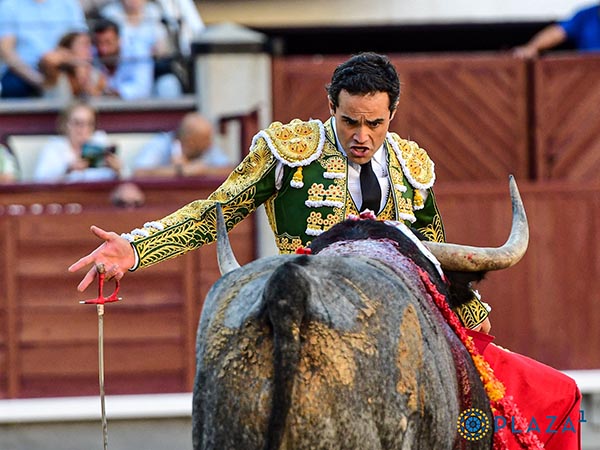 Juan Pablo solvent� la papeleta