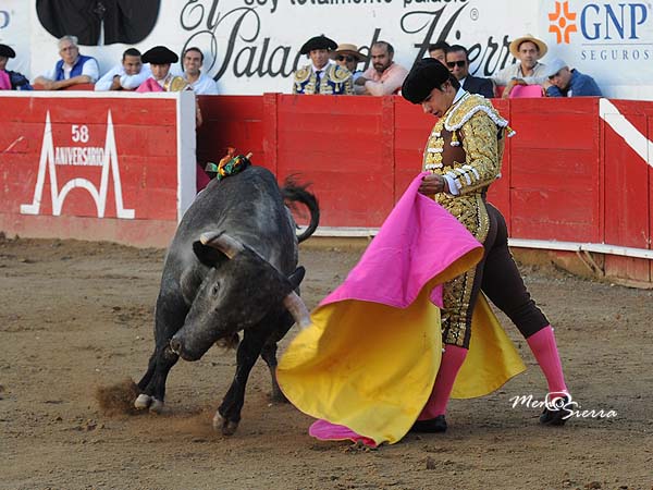 Saludo capotero al segundo