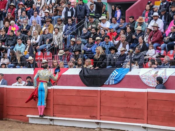 Amistad con la empresaria