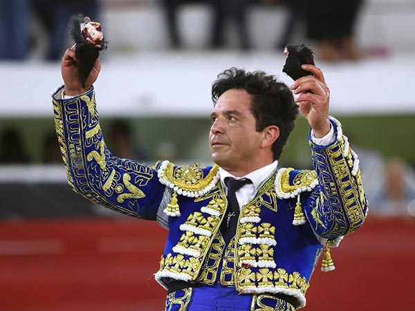 Desorej al segundo de su lote