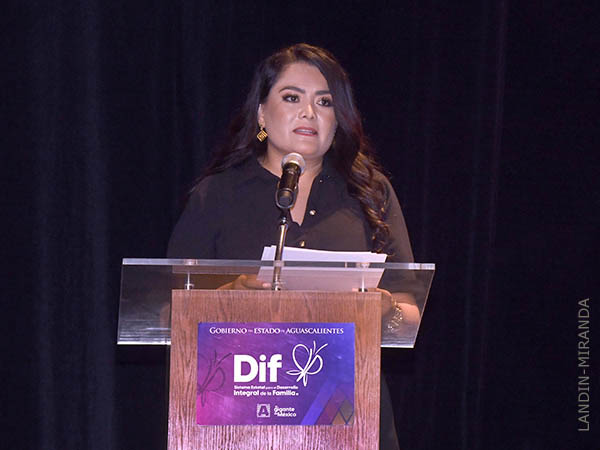 Aurora Jimnez, al frente del DIF estatal