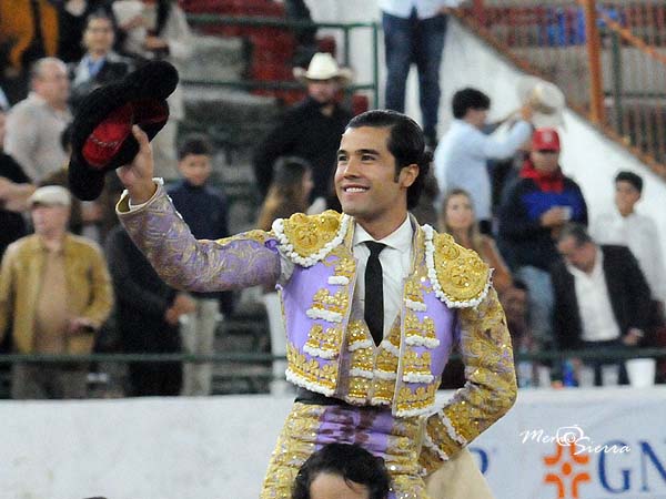 San Romn triunf cortando dos orejas