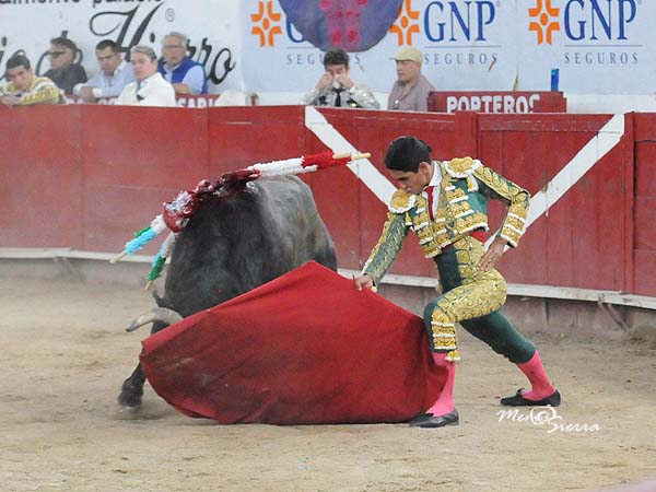 Hacindose del cierraplaza