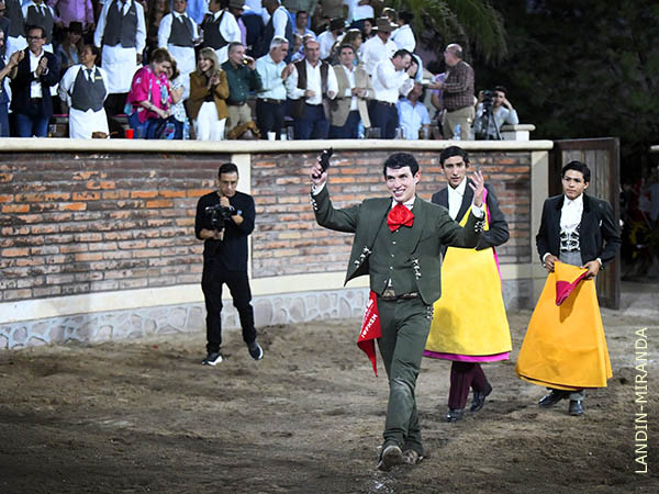 Oreja para Isaac Fonseca