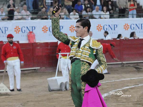 La segunda a la espuerta