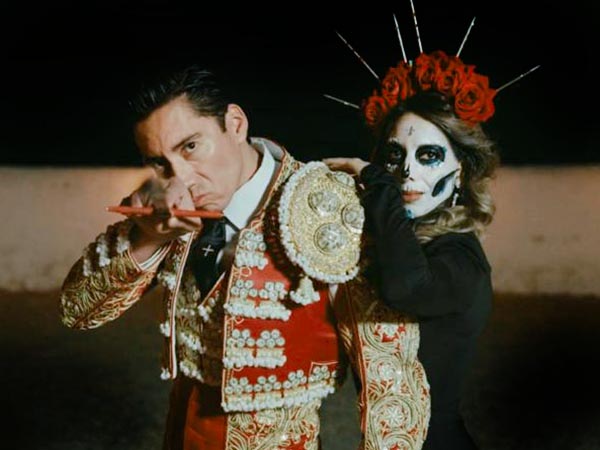 Un original homenaje a la muerte