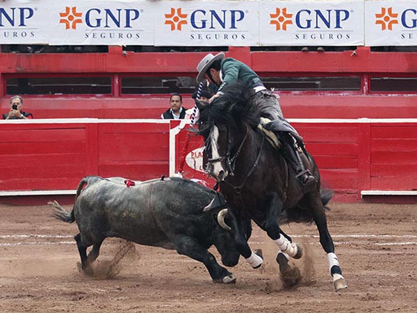 Andy comienza el festejo