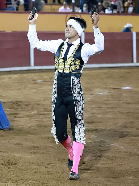 Triunfo a sangre y fuego