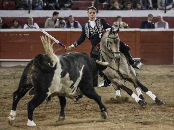 Impresionante quiebro