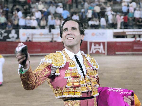 Ortega detiene el tiempo en Guadalajara