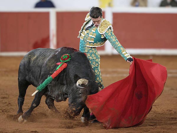 Repetidor por ambos pitones