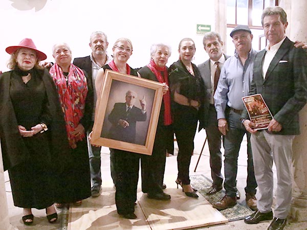 El Torero con los hijos del maestro Celso