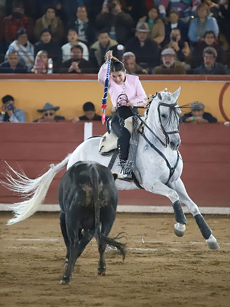 Valiente inicio con el de Chema Gonzlez