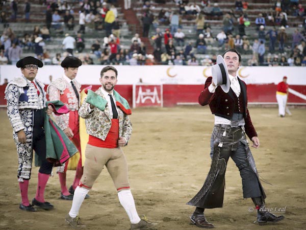 La ovacin a Joo Csar y Andy Cartagena