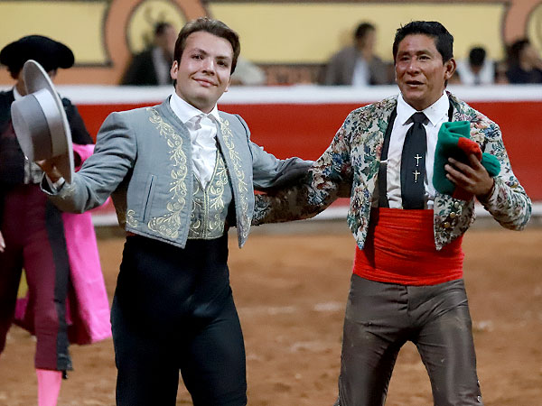 Vuelta con el Forcado de Cara