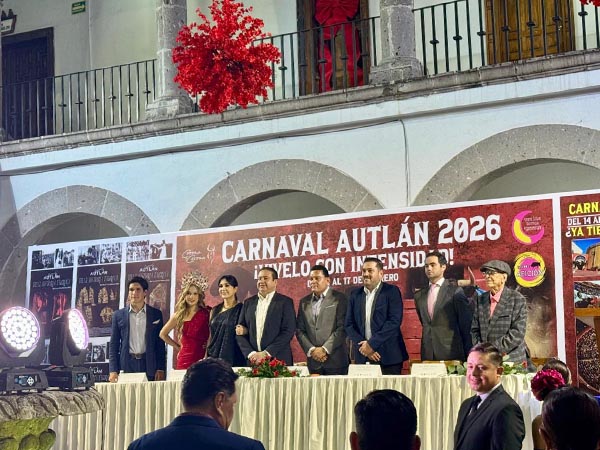 Autl&aacute;n presenta interesantes carteles