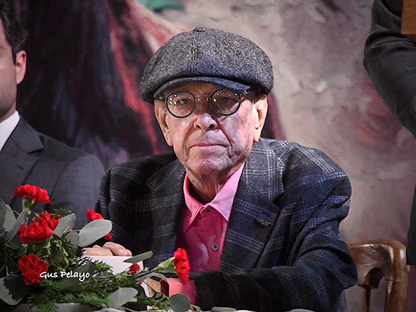 �skar, al frente de la parte cultural