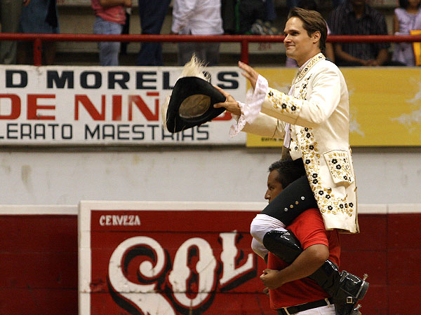 Gast�n, contundente