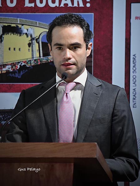 Juan Pablo S�nchez, base de cartel