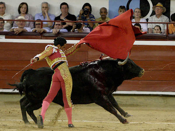 Magn�fico pase de pecho