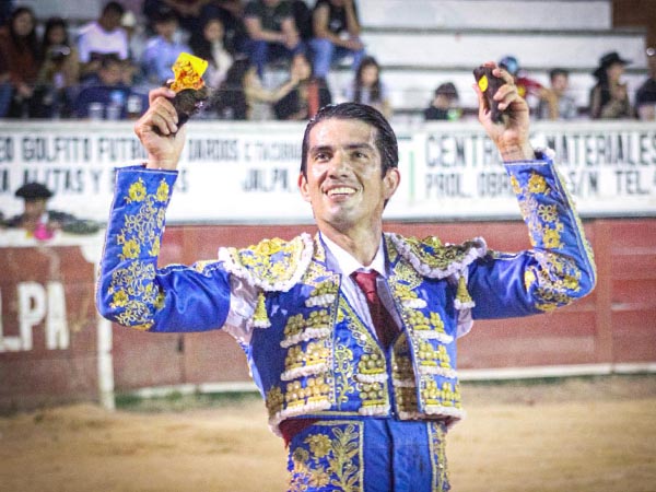 Dos orejas para El Calita