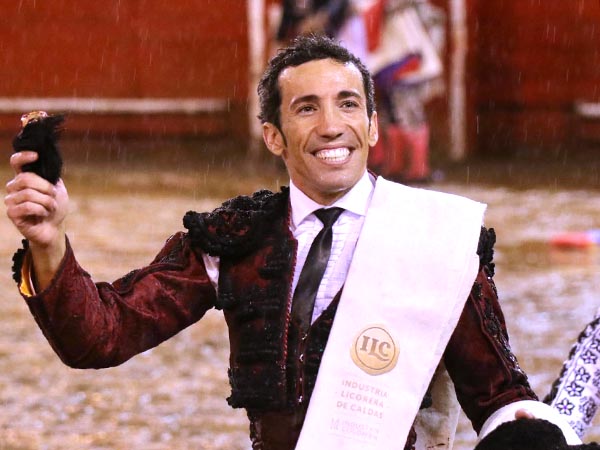 De Miranda, oreja en su segundo