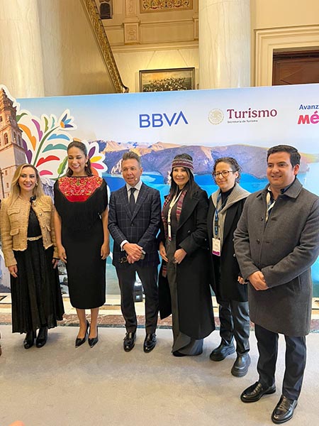 Promocionando la Feria Nacional