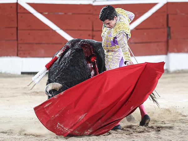 Por el pit�n izquierdo