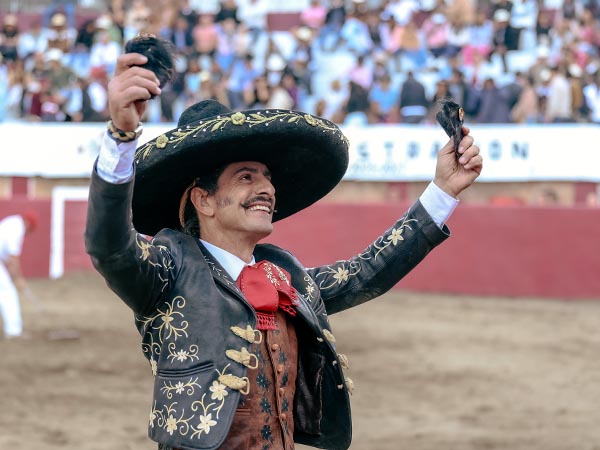Dos trofeos para Emiliano