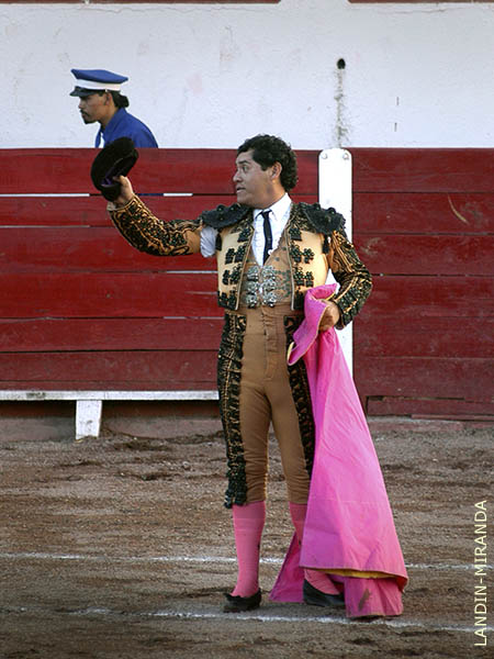 Juan Ram�n Salda�a