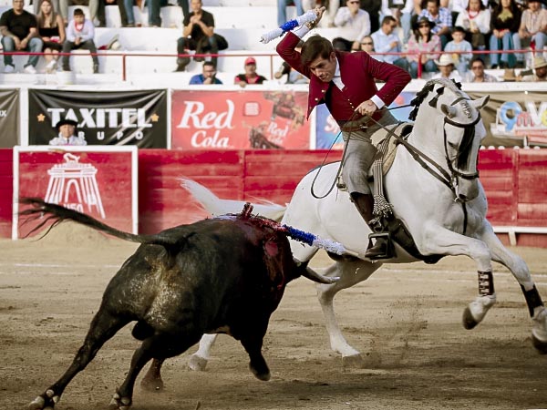 Banderilla en los medios