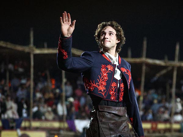 Recogiendo la ovaci�n