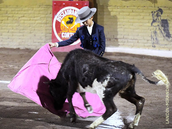 Jos� Mar�a Cu�llar abre el festival