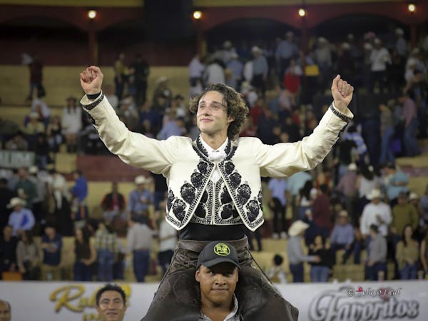 Golpe de autoridad de Tarik en Autl&aacute;n